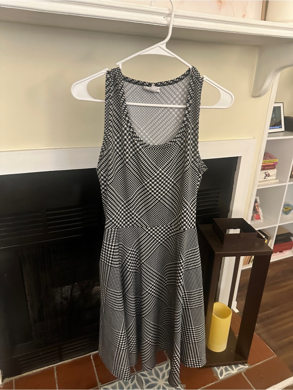 LuLaRoe Black and White Geometric Sleeveless Fit-and-Flare Dress